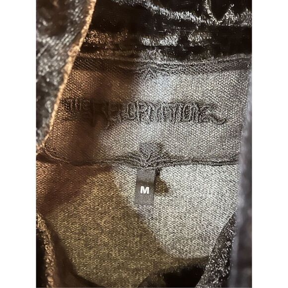 Reformation Sweater Medium Pullover Cropped Cowl Neck Cashmere/Wool (3334) - Picture 3 of 5